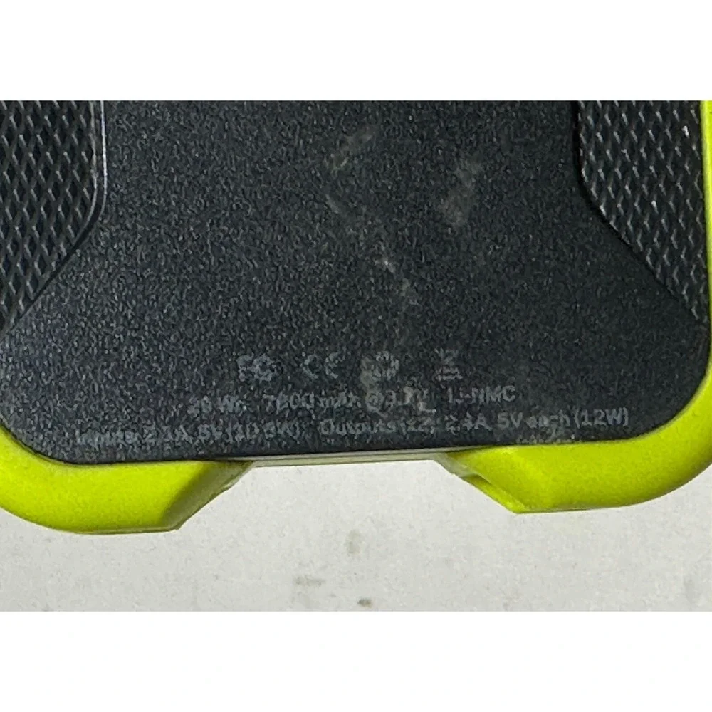 Goal Zero Venture‎ 30 22008 Black/Green Portable Dual USB Por 7800maH Power Bank